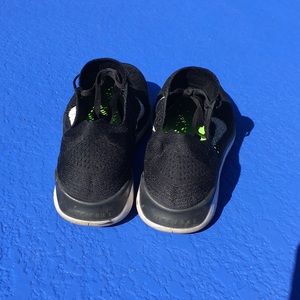 Nike Shoes - Nike Free RN Flyknit Nike Shoes - Nike Free RN Flyknit